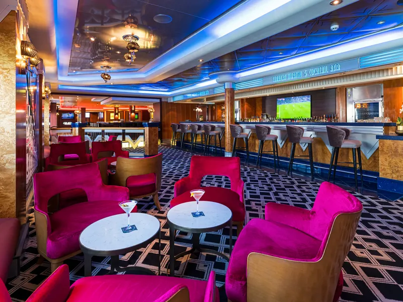 Shakers Martini & Cocktail Bar