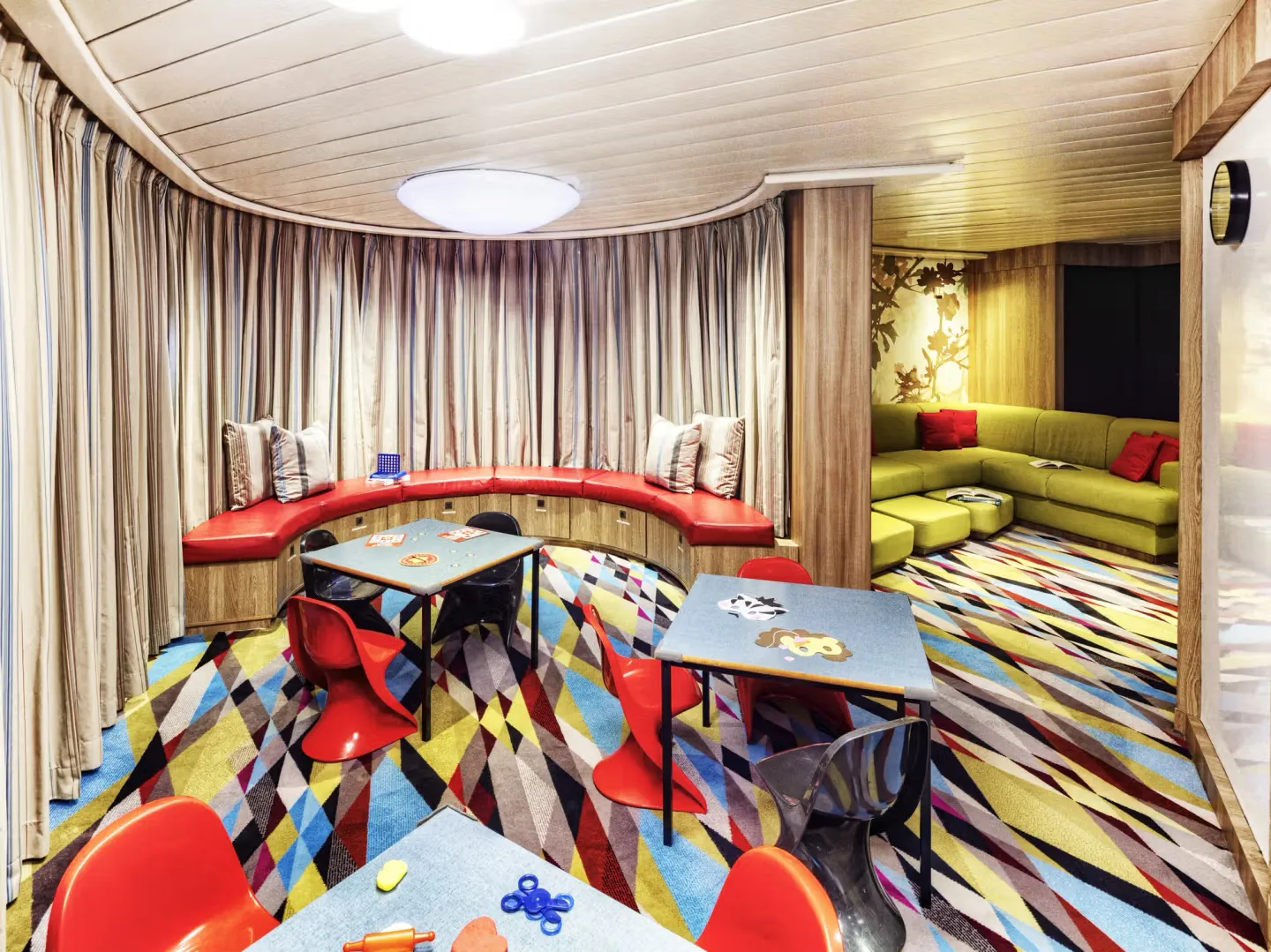 Crystal Symphony 13