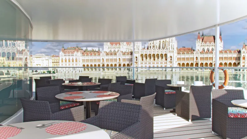 Panoráma Lounge & Bár 1