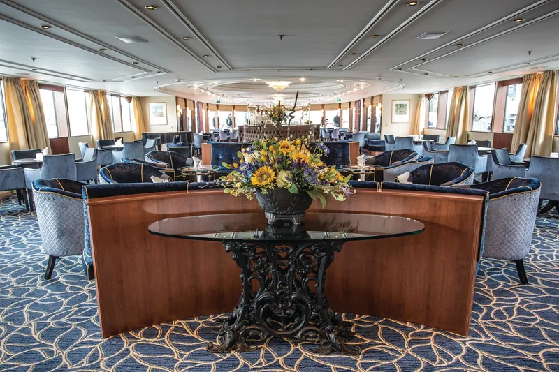 Panorama Lounge & Bar