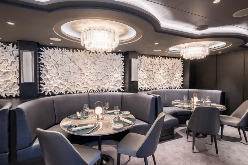 Restaurantul Ocean Cay 1