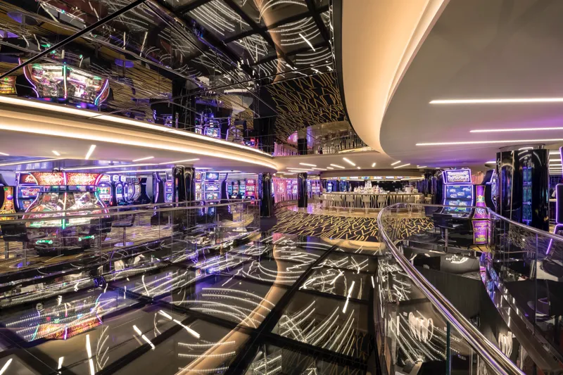 Imperiální kasino bar 2