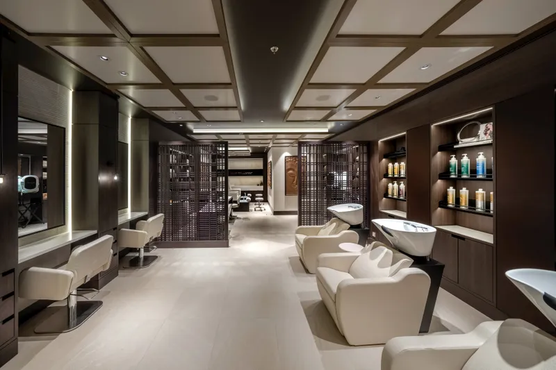 Hår- og Skønhedssalon 8