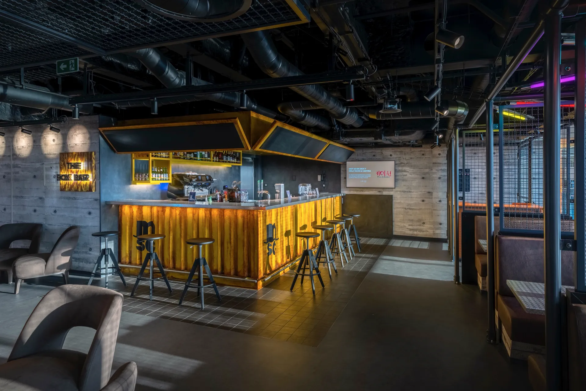 The Box Bar 盒子酒吧 2