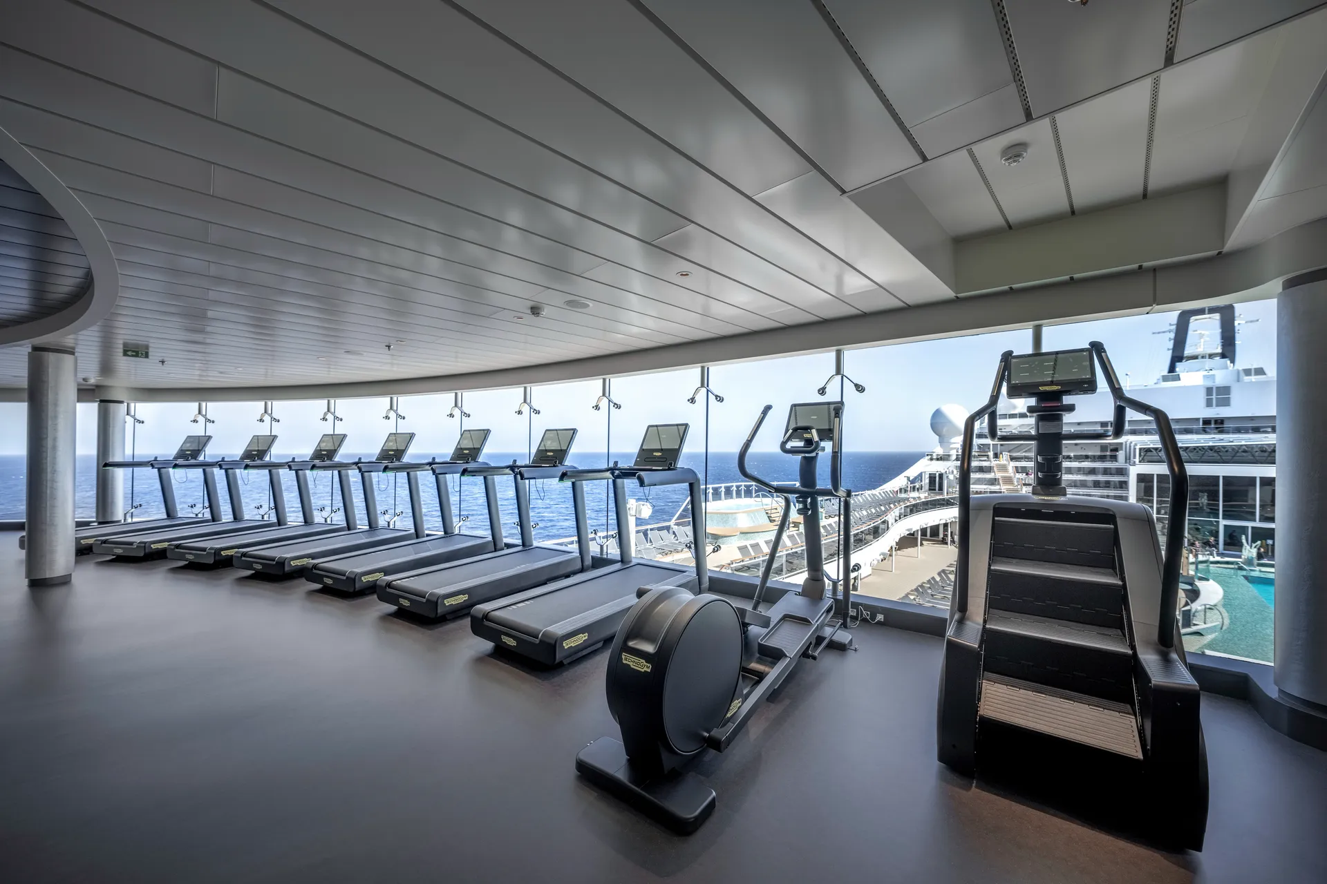 TechnoGym® 健身中心 5