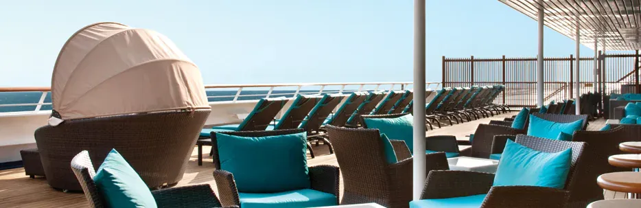 Carnival Valor 33