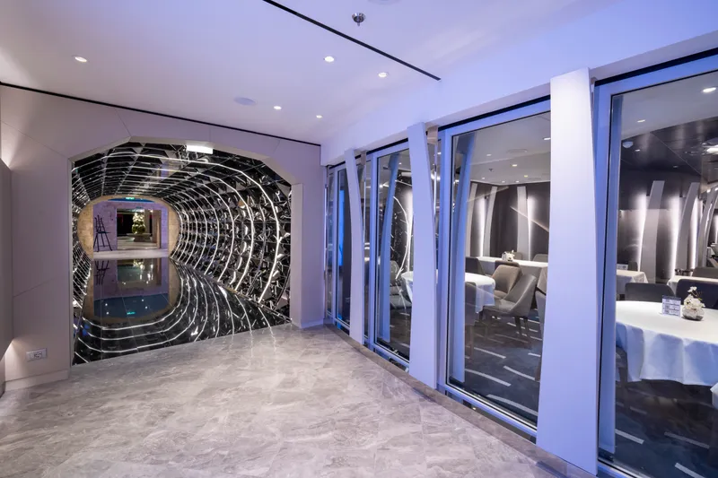 Bulevardul Cabaretului 2