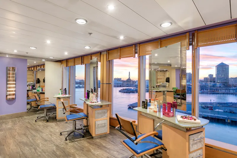 Salon ljepote i frizer 1