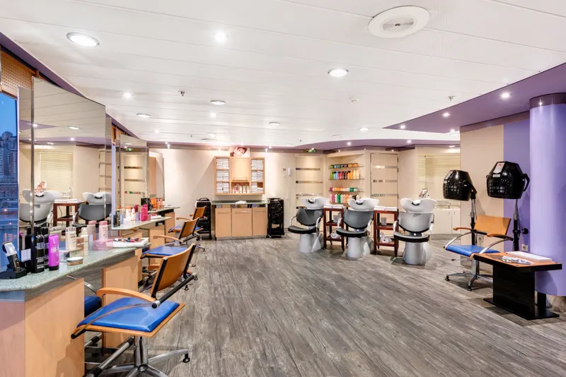 Salon ljepote i frizer 2