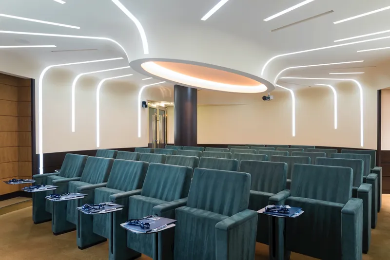 Επιχειρηματικό Κέντρο 2