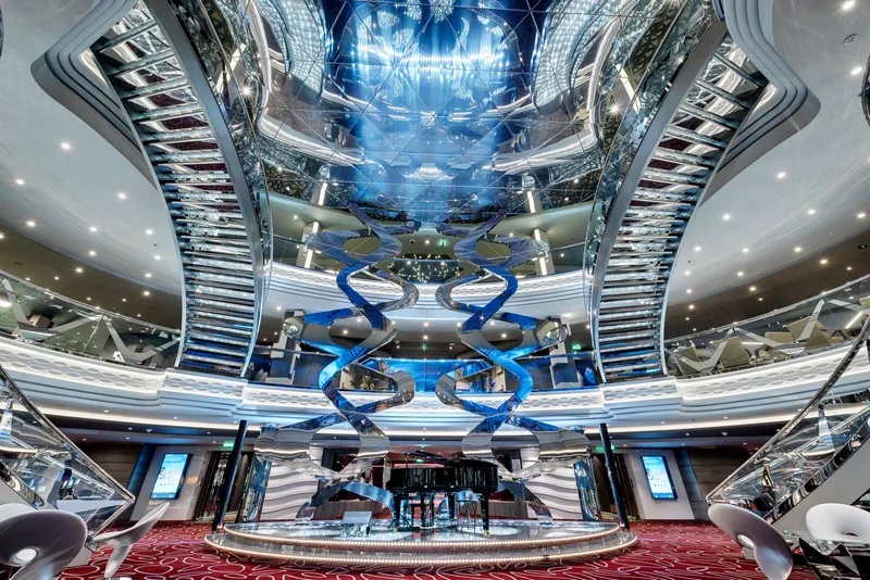 Infinity Bar i Atrij 3