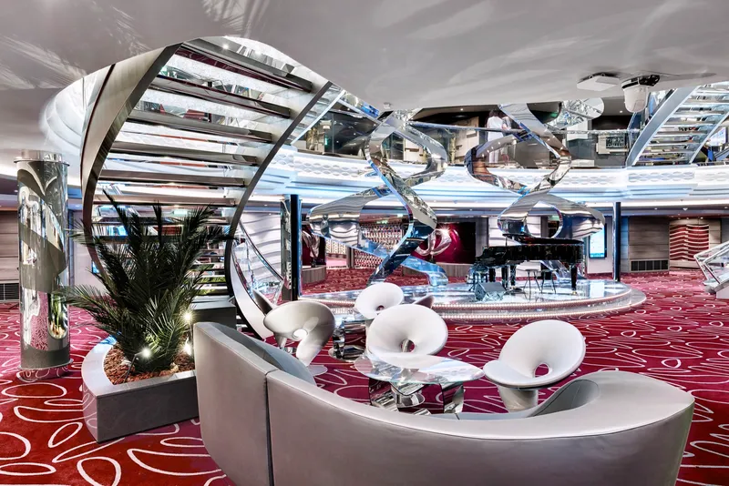 Infinity Bar i Atrij 2