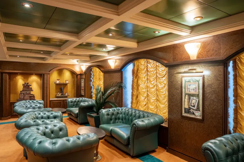 The Hitchcock Cigar Lounge 3