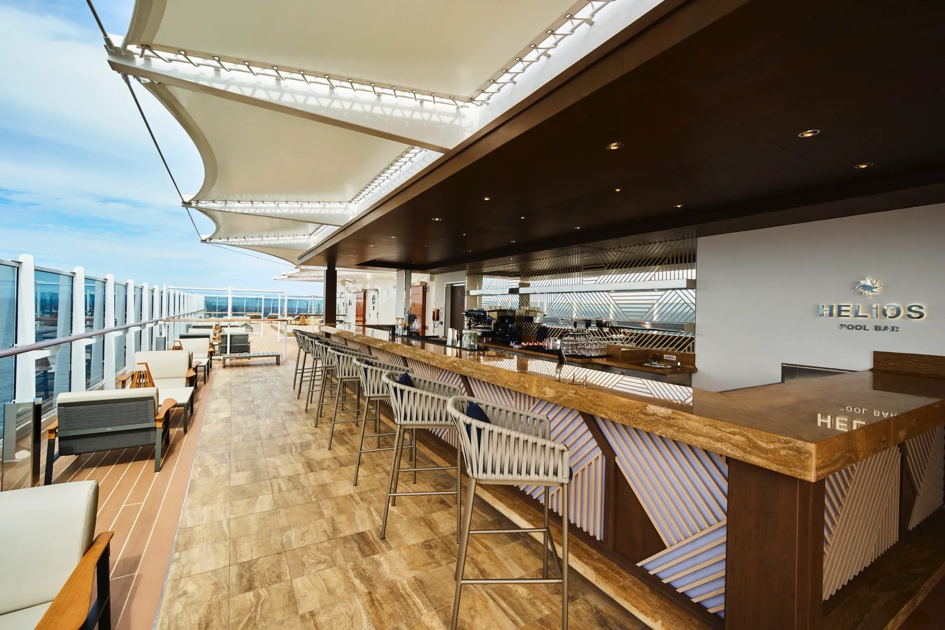 Helios Pool & Bar 海利奧斯泳池酒吧 1