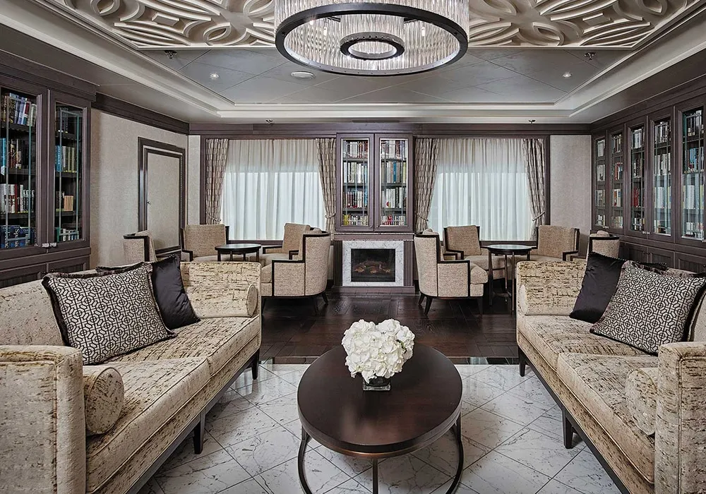 Seven Seas Navigator 10