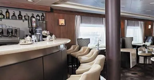 Seven Seas Navigator 9