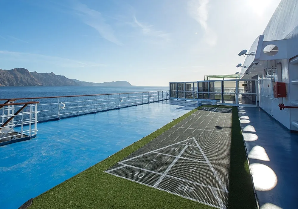 Seven Seas Navigator 4