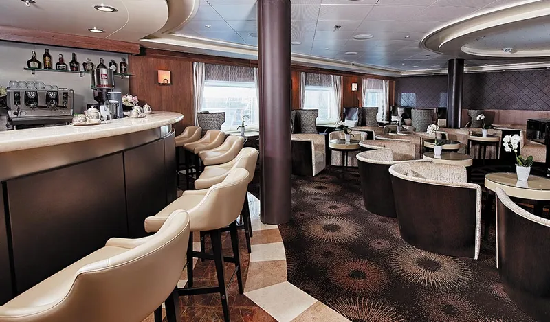 Seven Seas Navigator 23