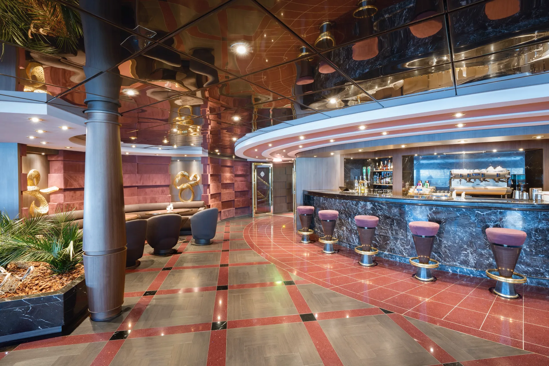 MSC Yacht Club Top Sail Lounge 3