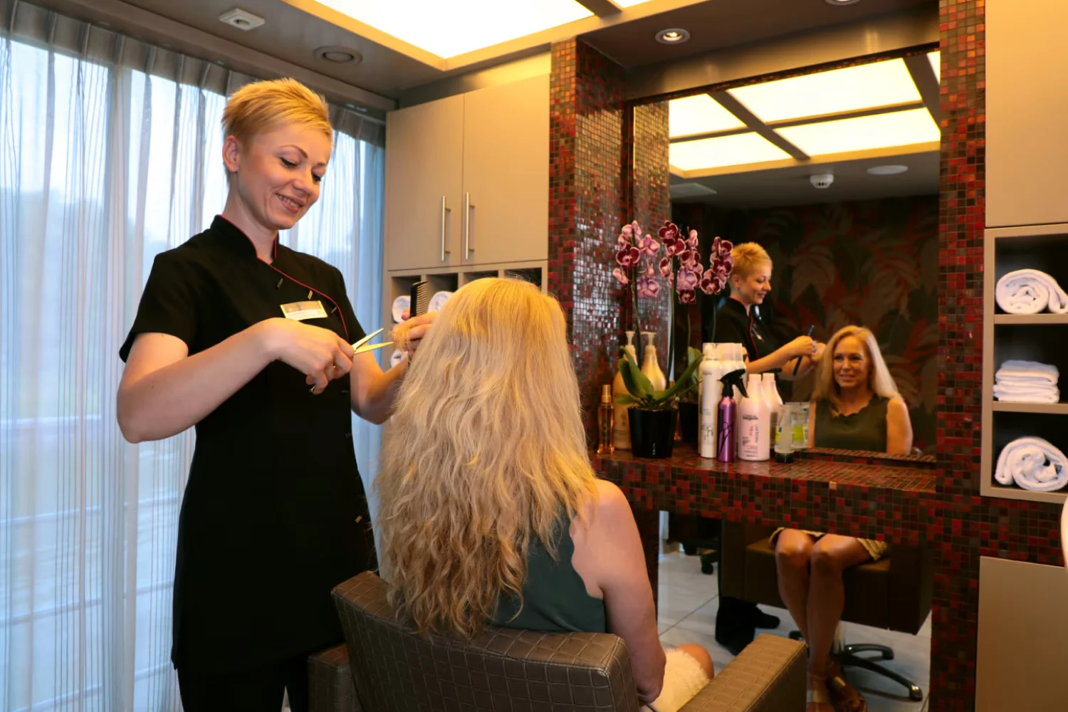Beauty & Hair Salon