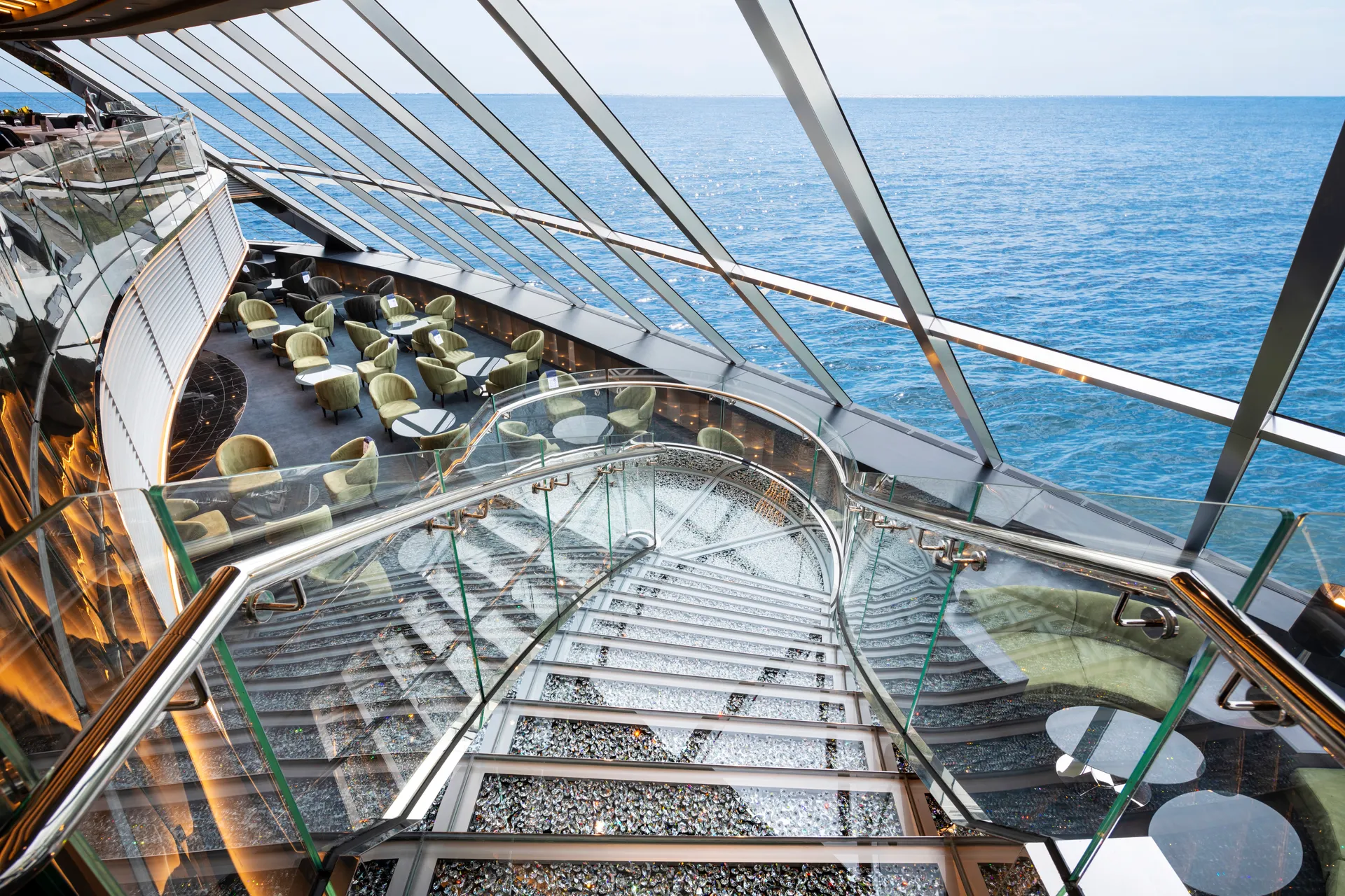MSC Yacht Club 頂帆酒廊 4