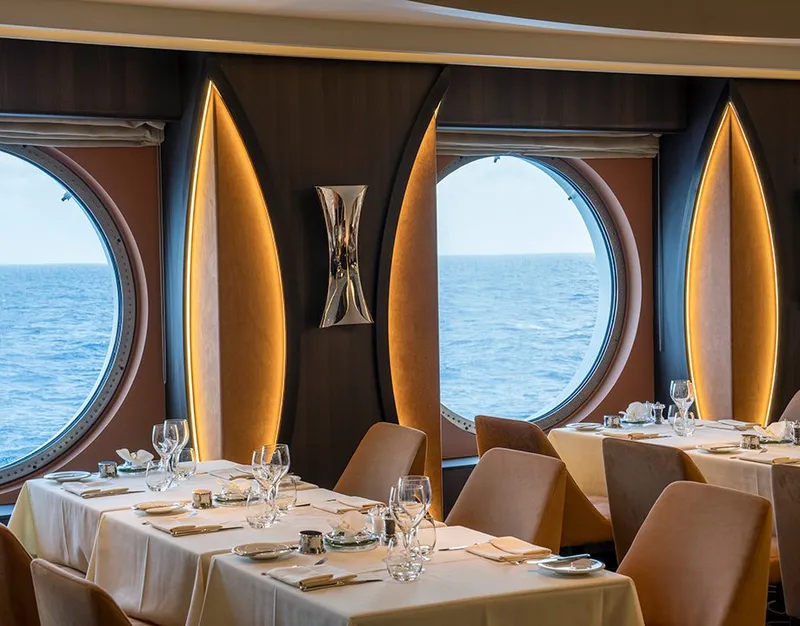 MSC World Europa 24
