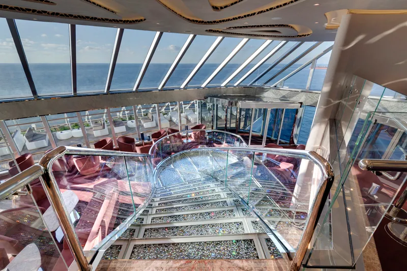 Restaurantul MSC Yacht Club 2