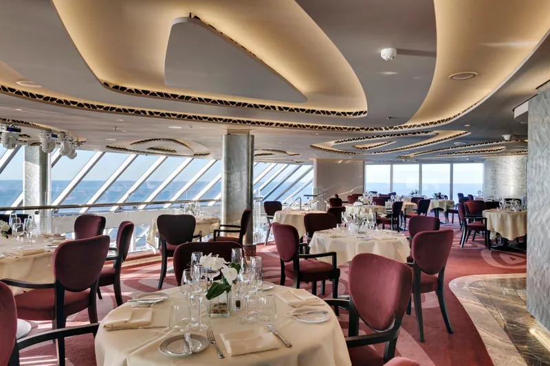 Restaurantul MSC Yacht Club 5