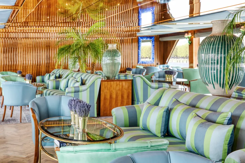 Le Salon Champagne 3