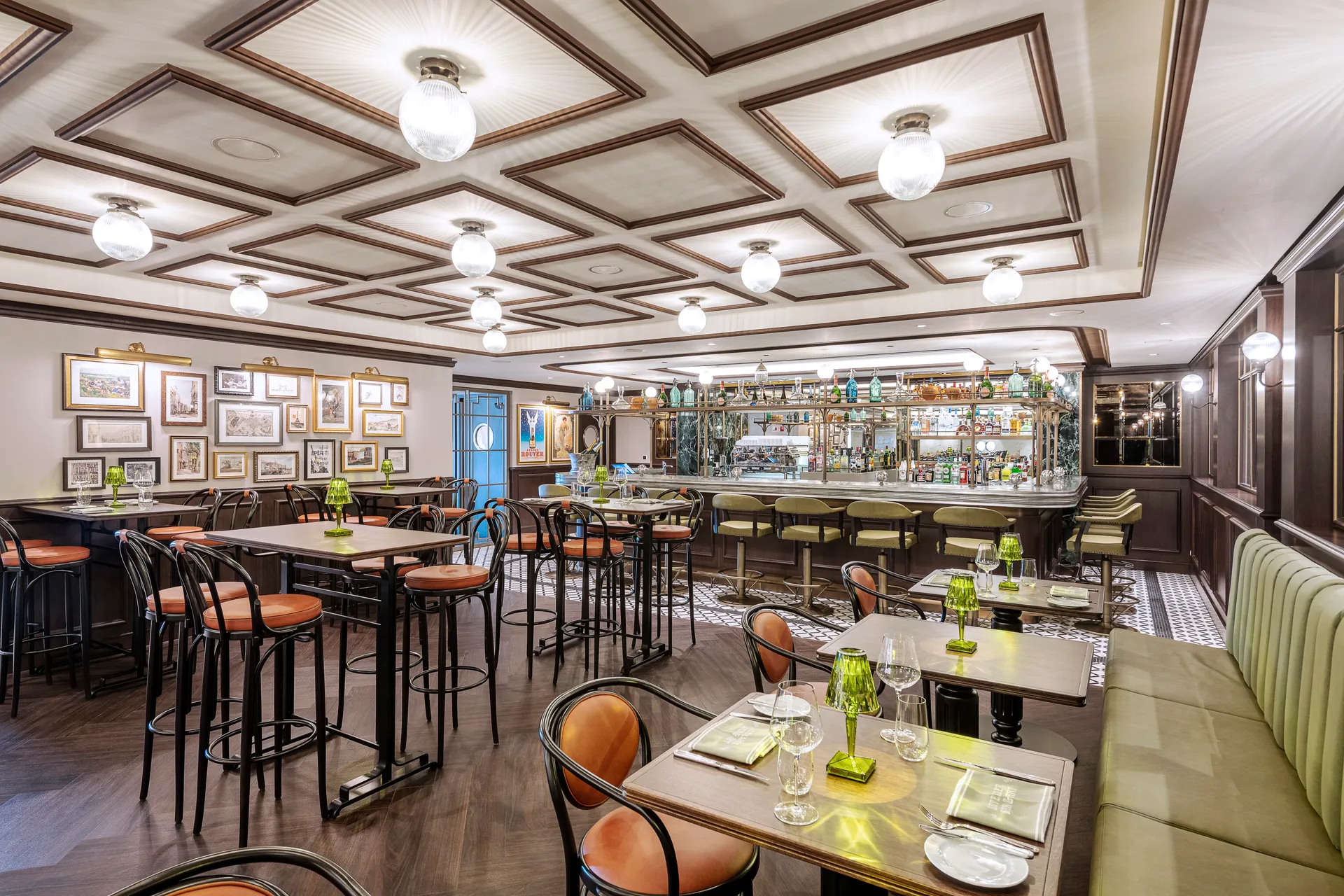 L'Atelier Bar & Art 藝術酒吧 15
