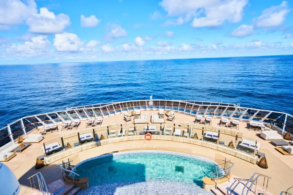 Helios Pool & Bar 海利奧斯泳池酒吧 13