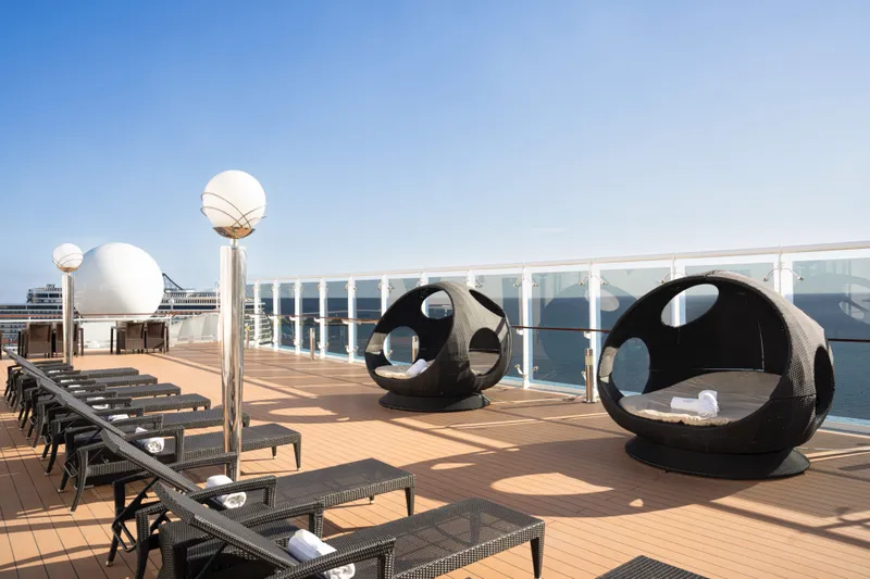 Top 16 Solarii Exclusivi 1