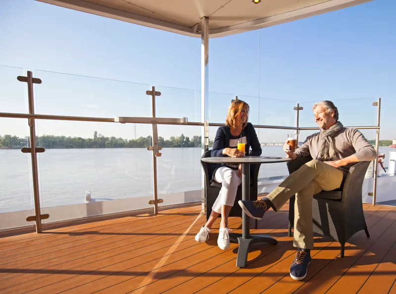 Η Ηλιόλουστη Κατάστρωμα 1