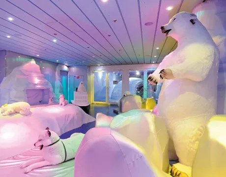 MSC Φαντασία 8