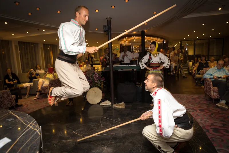 Divertisment Îmbogățitor 3