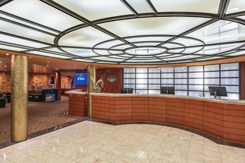 Biroul Excursiilor Terestre 4