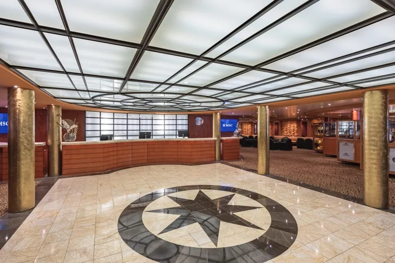 Biroul Excursiilor Terestre 2