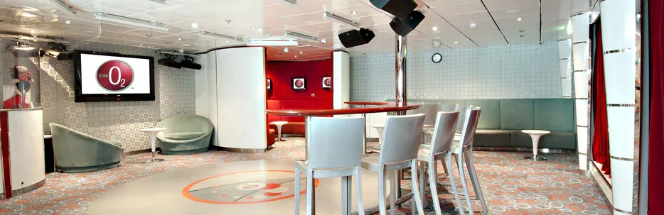 Carnival Pride 30
