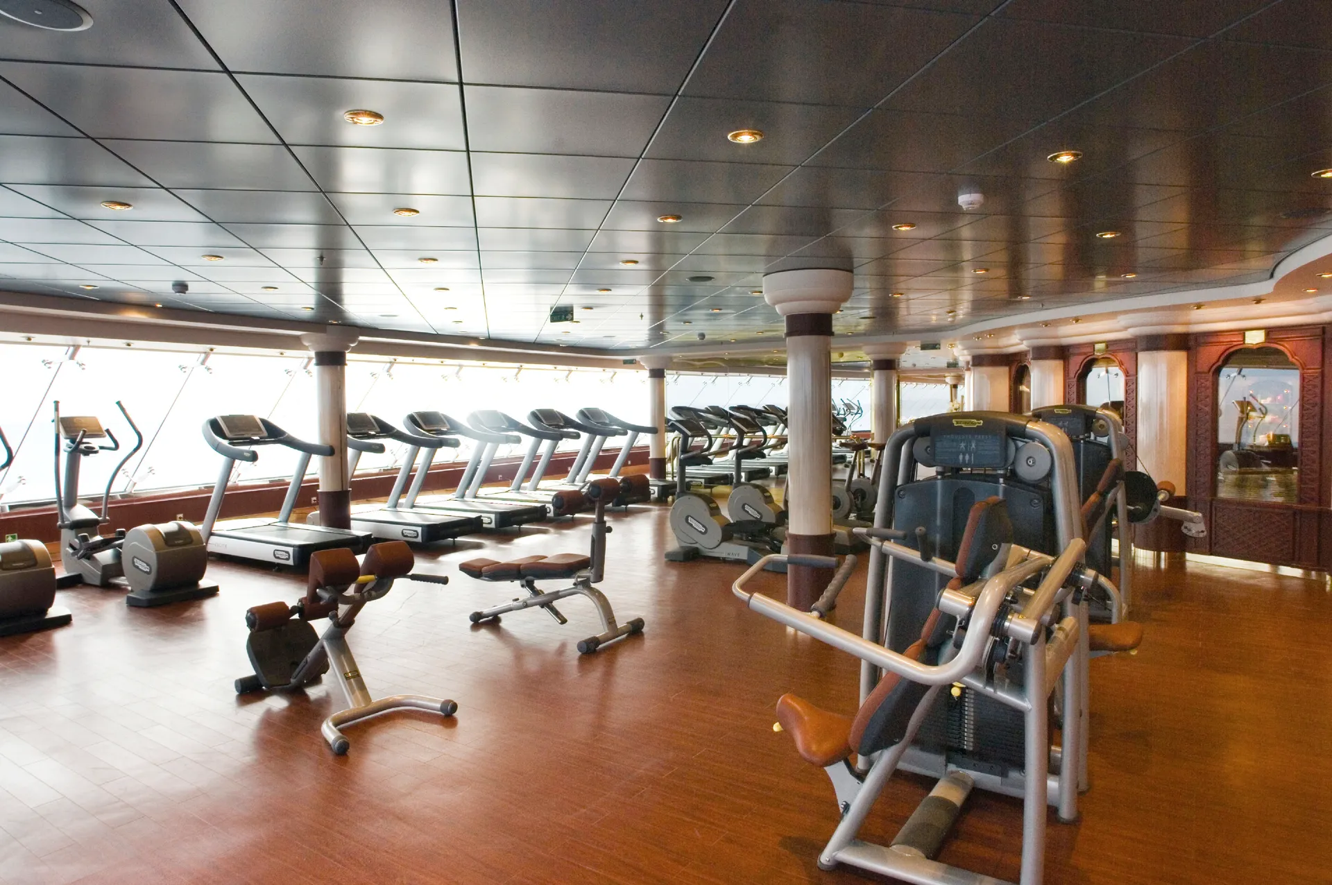 TechnoGym® 健身中心 1