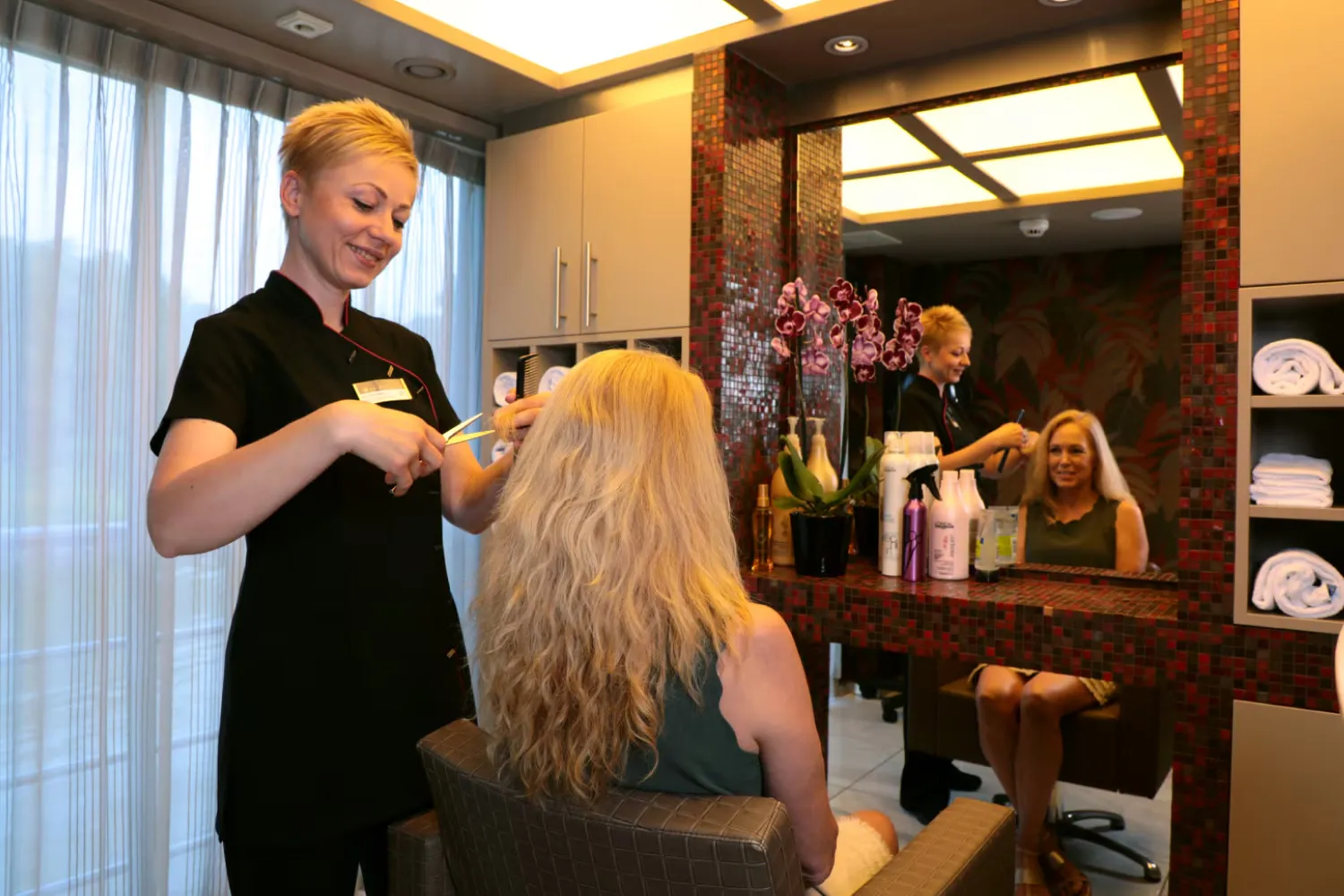 Beauty & Hair Salon