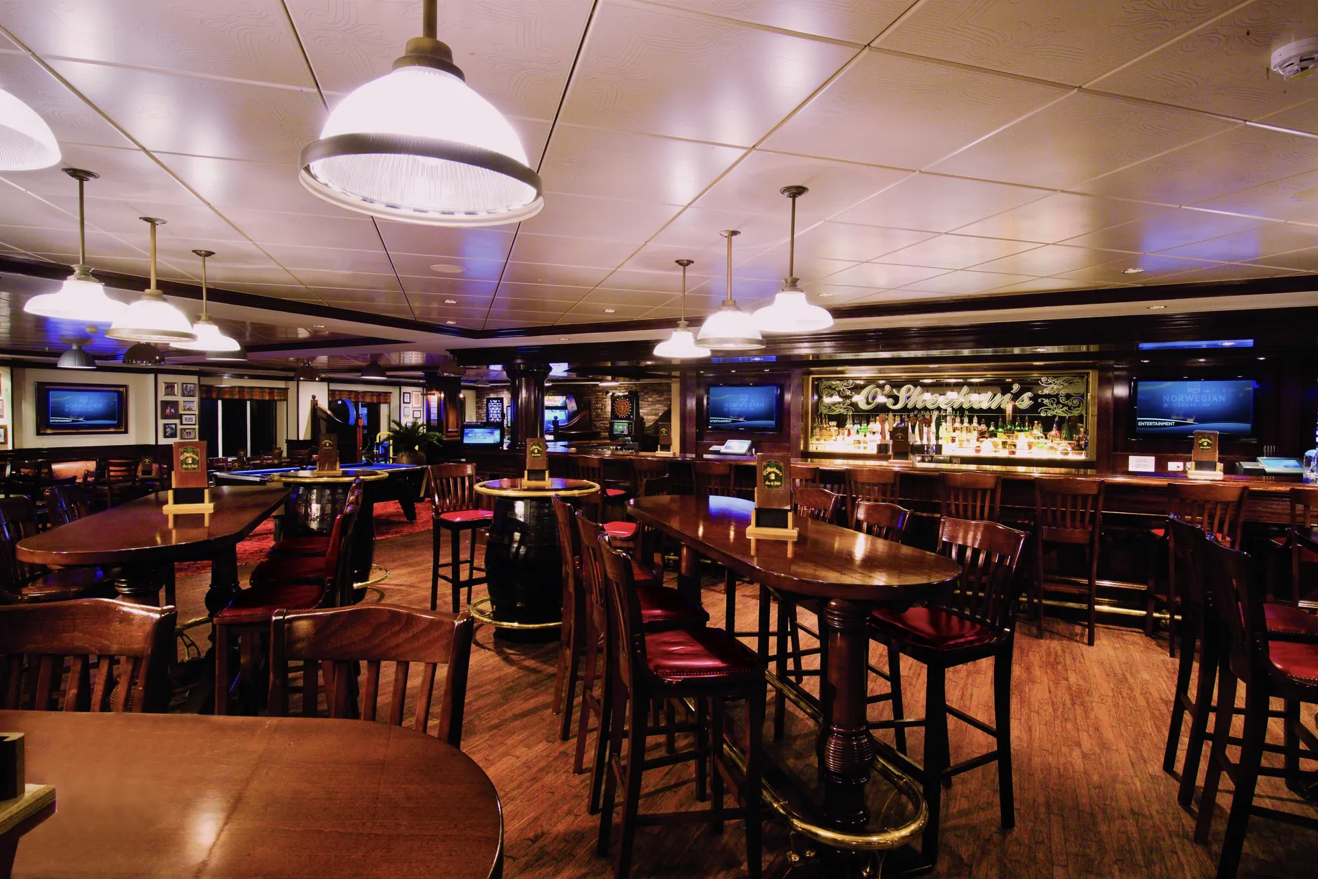 O'Sheehan's Neighbourhood Bar & Grill 鄰里酒吧與燒烤餐廳保齡球場 2