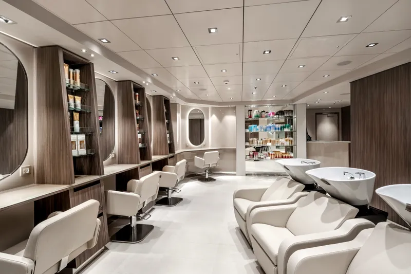 Beauty and Hair Salon 5