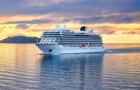 Caribbean Sea Cruising