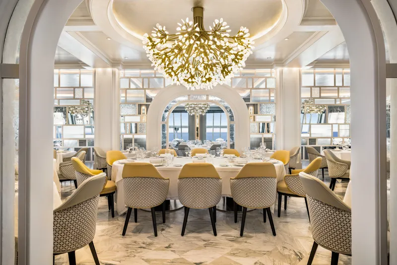 Marea Sală de Cină 1