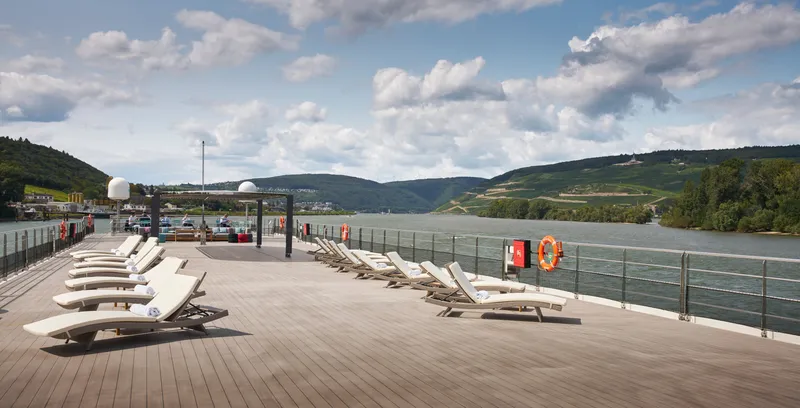 Vista Bar og Soldæk 2