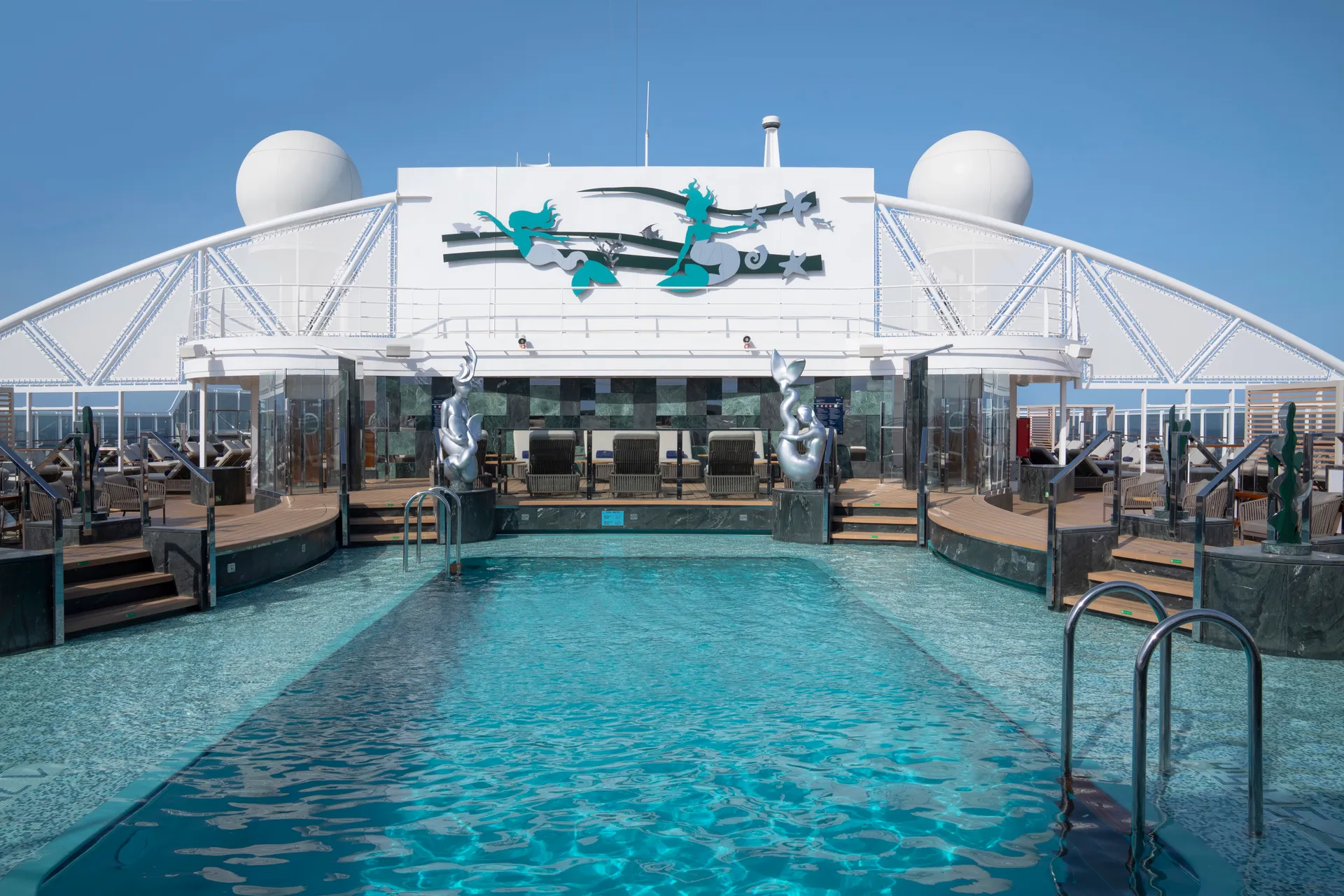 MSC Yacht Club The One 泳池 12