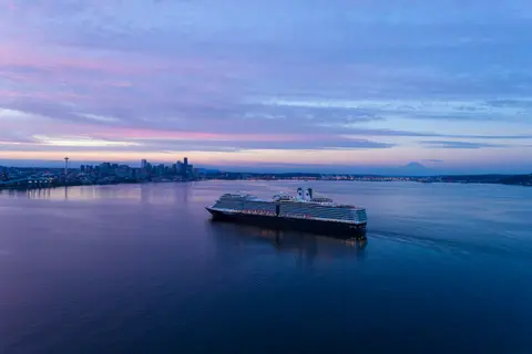 Eurodam — Holland America Line