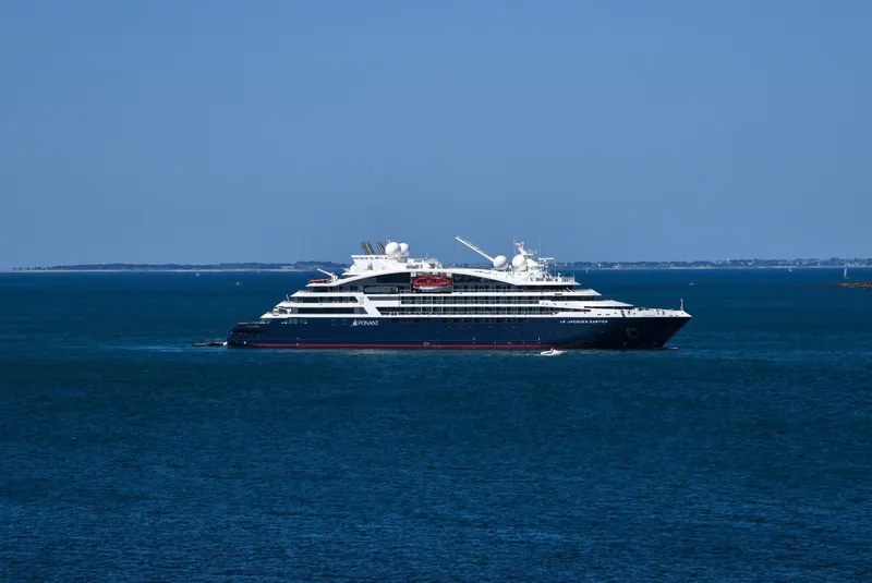 Le Jacques Cartier — Ponant