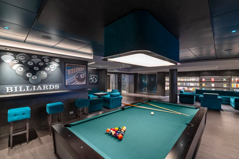 Billardrum & Bibliotek 2