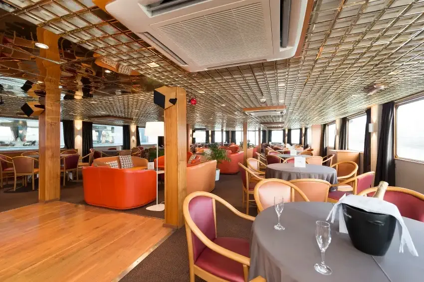 MS L'Europe 10